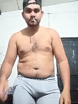 Snapshot of travieso2893 chatting on November 27, 2025, 3:51 am travieso2893 online show from November 27, 2025, 3:51 am