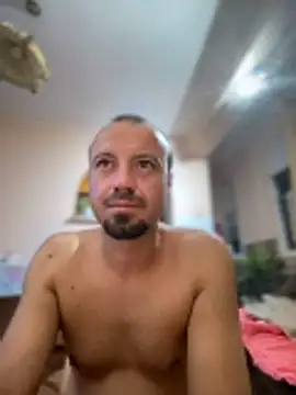 Nikolaiyy online show from October 31, 2025, 1:35 am