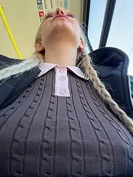 Milkyy wway online show from April 9, 2026, 5:20 am