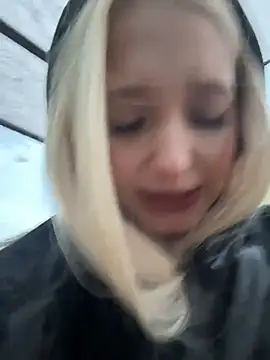 Snapshot of Milkyy_wway chatting on December 20, 2025, 7:22 am Milkyy wway online show from December 20, 2025, 7:22 am