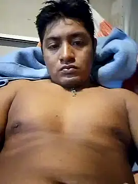 Roysitobebe  online show from November 19, 2025, 7:19 am