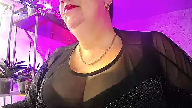 Snapshot of _Sweet_Woman chatting on November 17, 2025, 5:44 am Sweet Woman online show from November 17, 2025, 5:44 am