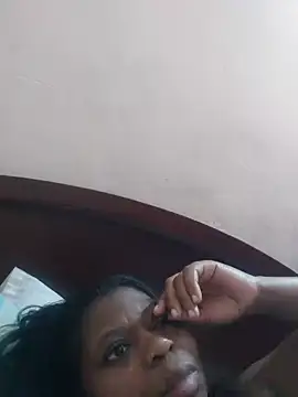 Snapshot of chocolatesexi2 chatting on September 15, 2025, 6:03 am chocolatesexi2 online show from September 15, 2025, 6:03 am