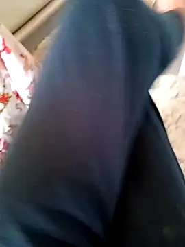 Snapshot of AndreiDts92 chatting on February 12, 2026, 1:55 pm AndreiDts92 online show from February 12, 2026, 1:55 pm