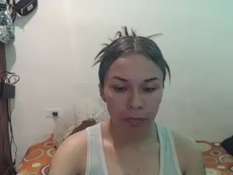 Snapshot of Sweet_Orianaa chatting on February 5, 2025, 1:04 am Sweet Orianaa online show from February 5, 2025, 1:04 am