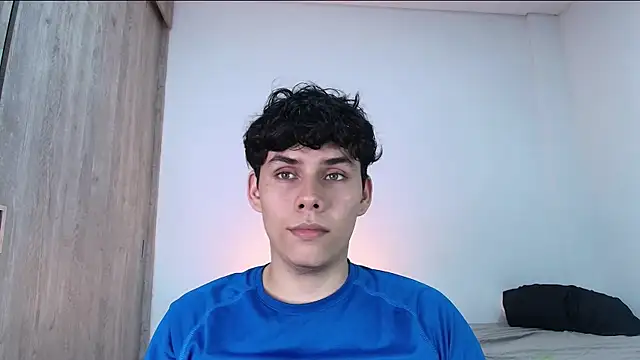 Snapshot of Naytoon__lex chatting on December 19, 2025, 12:25 am Naytoon lex online show from December 19, 2025, 12:25 am