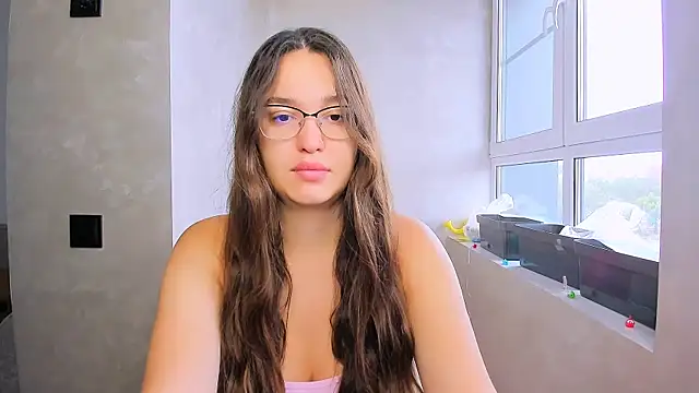 fancy bunny online show from September 16, 2025, 5:52 am