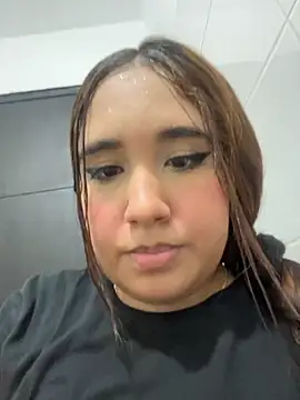 Snapshot of melyescobar chatting on October 27, 2025, 3:29 am melyescobar online show from October 27, 2025, 3:29 am