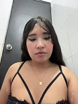 Snapshot of melyescobar chatting on July 22, 2026, 4:03 am melyescobar online show from July 22, 2026, 4:03 am