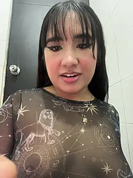 Snapshot of melyescobar chatting on July 27, 2026, 3:57 am melyescobar online show from July 27, 2026, 3:57 am