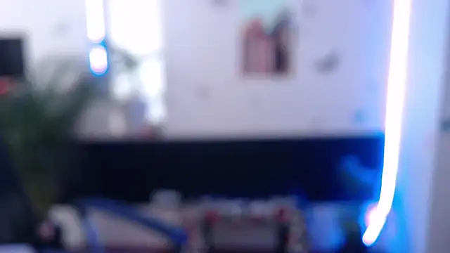 Snapshot of Lia-mitch chatting on February 18, 2026, 3:52 pm Lia-mitch online show from February 18, 2026, 3:52 pm