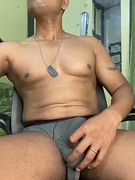 Snapshot of loveboyrp chatting on October 1, 2025, 2:38 am loveboyrp online show from October 1, 2025, 2:38 am