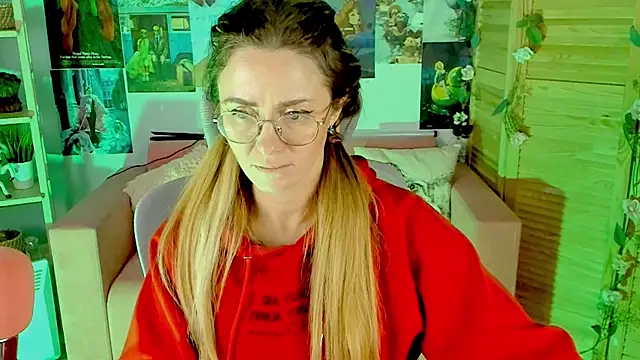 Snapshot of LadyIzabel chatting on January 30, 2025, 11:55 am LadyIzabel online show from January 30, 2025, 11:55 am