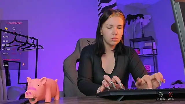 Snapshot of AliceSunday chatting on September 30, 2025, 1:55 am AliceSunday online show from September 30, 2025, 1:55 am