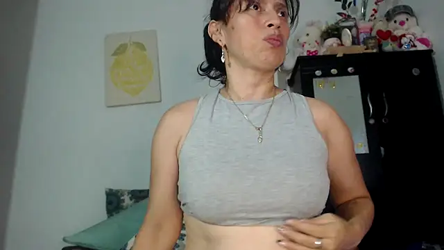 Snapshot of sexy_mary_69 chatting on November 26, 2025, 2:44 am sexy mary 69 online show from November 26, 2025, 2:44 am