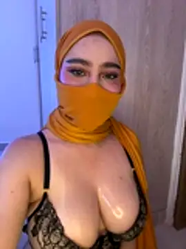 amaal  online show from December 2, 2025, 7:37 pm