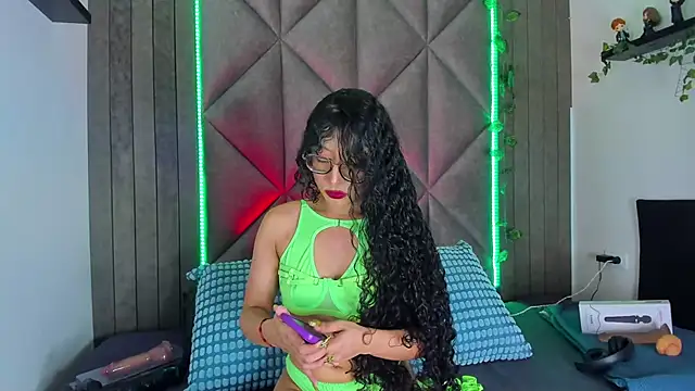 Snapshot of BriaConner_ chatting on January 14, 2026, 2:59 am BriaConner online show from January 14, 2026, 2:59 am