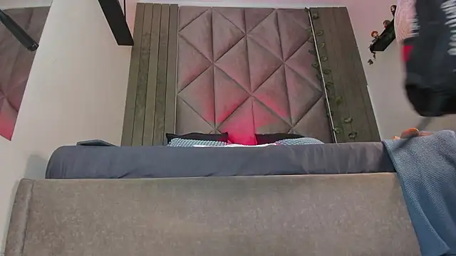 Snapshot of BriaConner_ chatting on January 9, 2026, 2:51 am BriaConner online show from January 9, 2026, 2:51 am