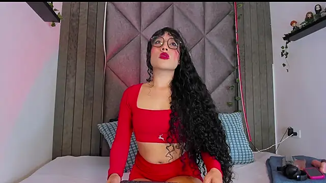 Snapshot of BriaConner_ chatting on November 11, 2025, 2:39 am BriaConner online show from November 11, 2025, 2:39 am