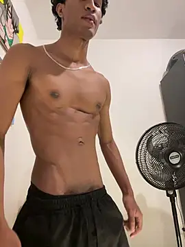 Snapshot of Masterikee chatting on January 9, 2025, 9:16 pm Masterikee online show from January 9, 2025, 9:16 pm