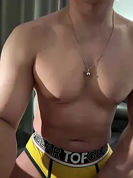 Snapshot of Komne24 chatting on February 20, 2026, 2:30 pm Komne24 online show from February 20, 2026, 2:30 pm