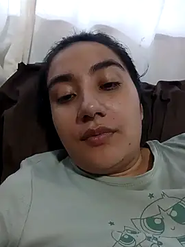 Hellen Alex online show from October 18, 2025, 2:52 pm