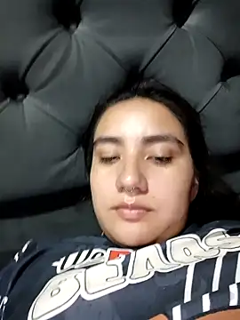 Hellen Alex online show from September 14, 2025, 11:05 pm