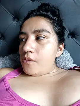 Hellen Alex online show from March 5, 2025, 2:45 pm