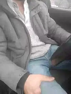 Snapshot of okan3456ok chatting on December 3, 2024, 6:21 am okan3456ok online show from December 3, 2024, 6:21 am