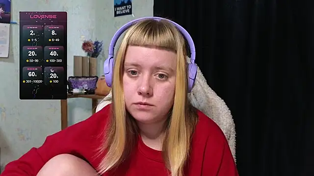 June shy0 online show from October 16, 2025, 11:51 am