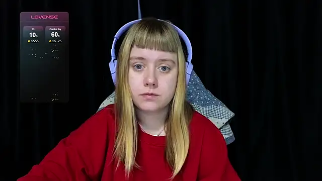 Snapshot of June_shy0 chatting on January 18, 2026, 7:45 am June shy0 online show from January 18, 2026, 7:45 am