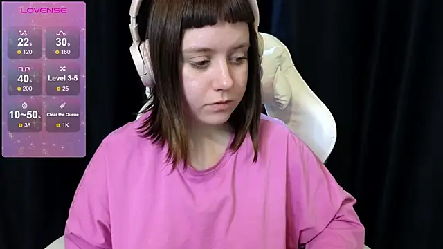 June shy0 online show from March 22, 2025, 7:36 am