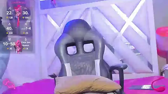 ryan carter08 online show from March 12, 2025, 12:47 pm