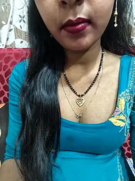 Snapshot of Sharmila-Singh chatting on February 4, 2026, 7:25 am Sharmila-Singh online show from February 4, 2026, 7:25 am