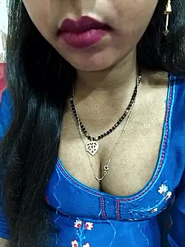 Snapshot of Sharmila-Singh chatting on February 23, 2026, 5:19 am Sharmila-Singh online show from February 23, 2026, 5:19 am