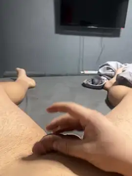 kleinerdixk online show from January 8, 2025, 5:15 pm