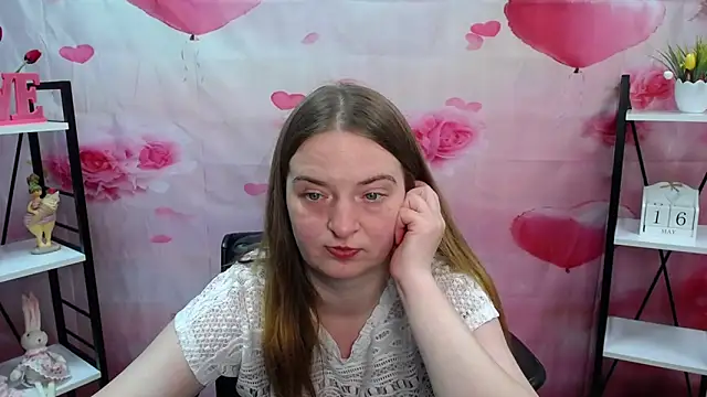 Snapshot of FreyaDak chatting on May 17, 2026, 5:02 pm FreyaDak online show from May 17, 2026, 5:02 pm
