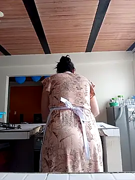 skayhot  online show from March 22, 2025, 2:14 pm