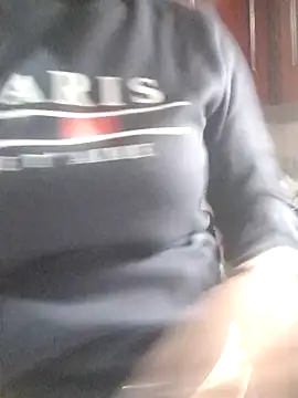 skayhot  online show from October 2, 2025, 12:52 pm