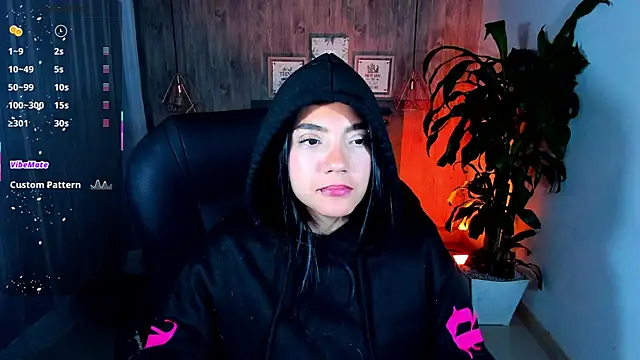 Snapshot of miichael_black chatting on October 15, 2025, 9:56 pm miichael black online show from October 15, 2025, 9:56 pm