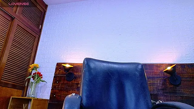 Snapshot of Celeste_sanz chatting on December 16, 2025, 11:47 am Celeste sanz online show from December 16, 2025, 11:47 am