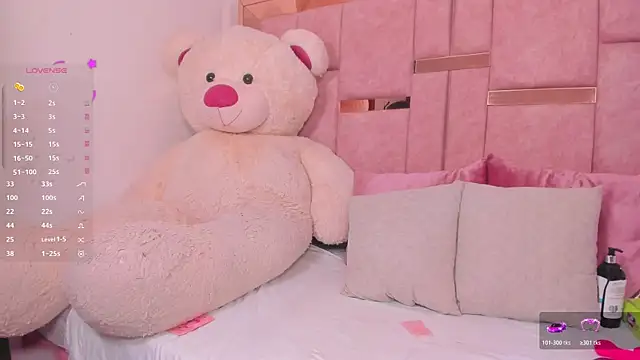 emily daarell online show from March 31, 2026, 8:44 pm