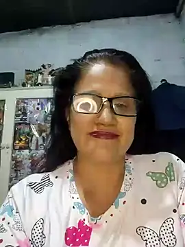 Snapshot of Edged_Hot69 chatting on April 8, 2026, 2:35 am Edged Hot69 online show from April 8, 2026, 2:35 am