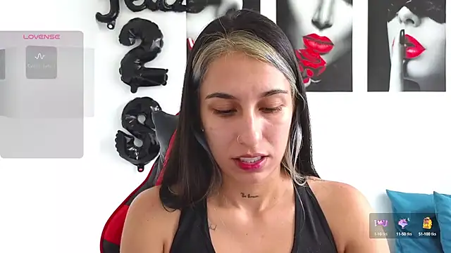 Snapshot of tammyandrade_ chatting on October 3, 2025, 3:46 pm tammyandrade online show from October 3, 2025, 3:46 pm