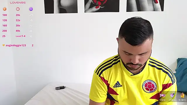 Snapshot of tammyandrade_ chatting on March 20, 2025, 3:36 pm tammyandrade online show from March 20, 2025, 3:36 pm