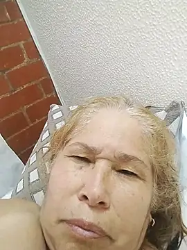 Snapshot of girl_amada chatting on January 12, 2026, 1:51 pm girl amada online show from January 12, 2026, 1:51 pm