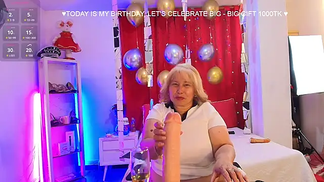 Snapshot of girl_amada chatting on January 17, 2026, 6:00 pm girl amada online show from January 17, 2026, 6:00 pm