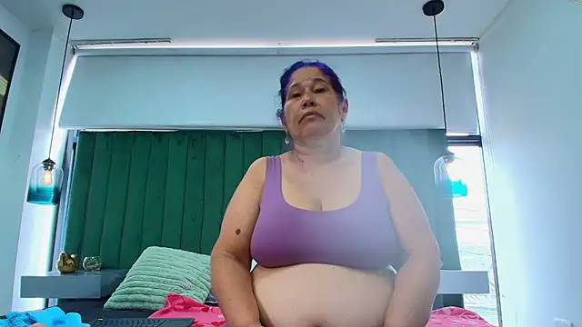 Snapshot of girl_amada chatting on May 30, 2026, 2:23 pm girl amada online show from May 30, 2026, 2:23 pm