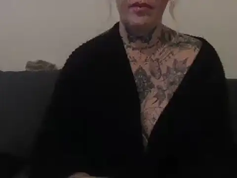 blondy40 online show from March 12, 2025, 10:07 pm