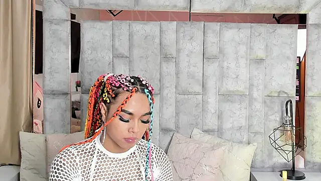 karol noa online show from October 8, 2025, 11:23 am